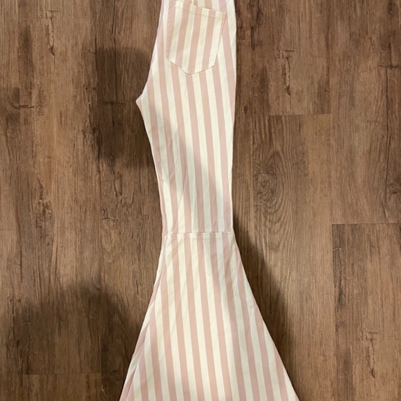 Flared jeans - Picture 2 of 4